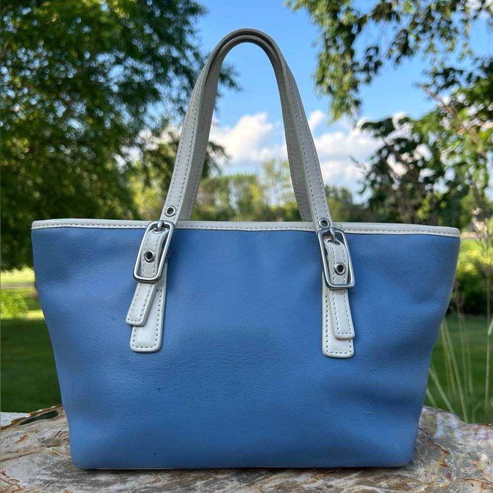 Vintage COACH Legacy Small Market Tote Blue and White 9846 - Picture 10 of 17